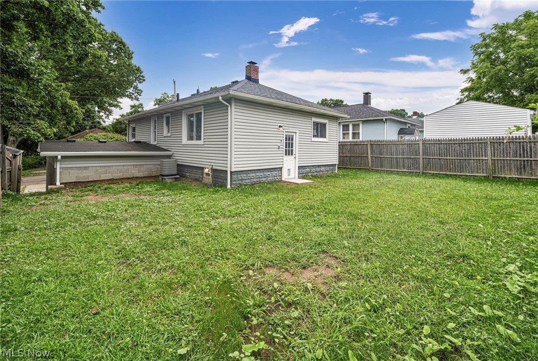 374 Frazier Avenue Akron OH 44305