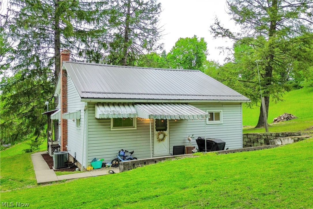 136 E Wheeling Street Cadiz OH 43907