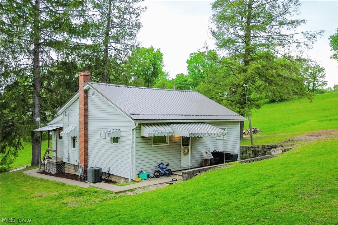 136 E Wheeling Street Cadiz OH 43907