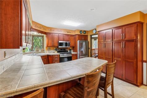 1572 Willoughby Drive Wooster OH 44691