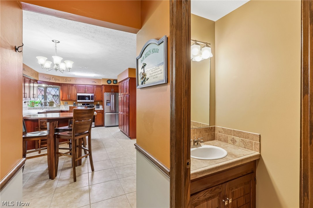 1572 Willoughby Drive Wooster OH 44691