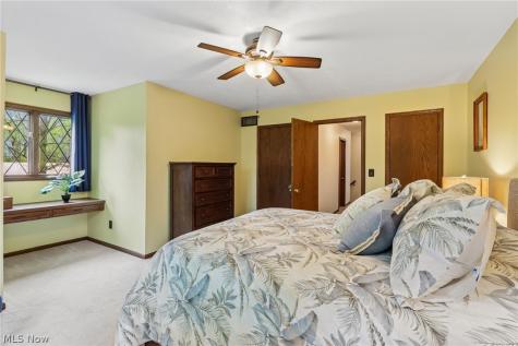 1572 Willoughby Drive Wooster OH 44691
