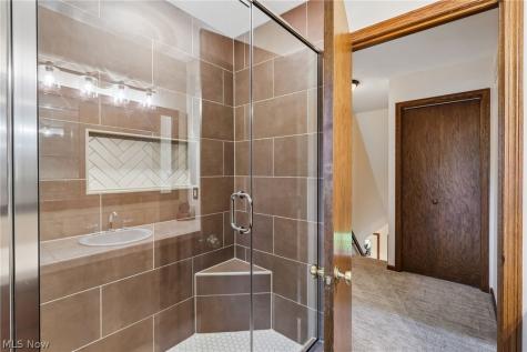 1572 Willoughby Drive Wooster OH 44691