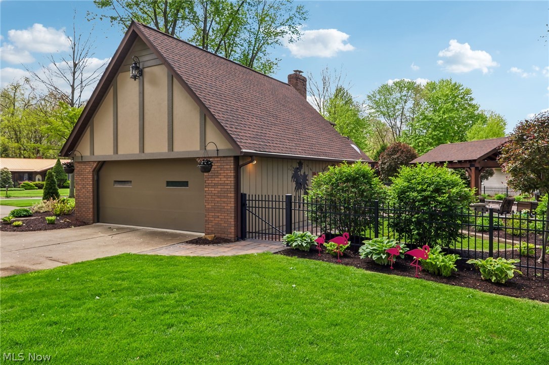 1572 Willoughby Drive Wooster OH 44691