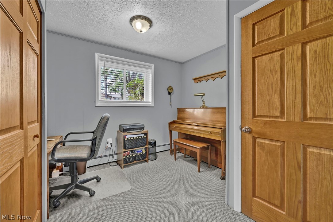 3109 Fair Oaks Drive Norton OH 44203