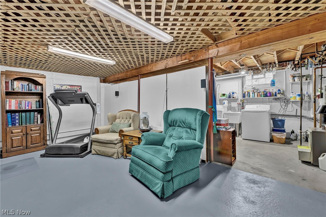 3109 Fair Oaks Drive Norton OH 44203