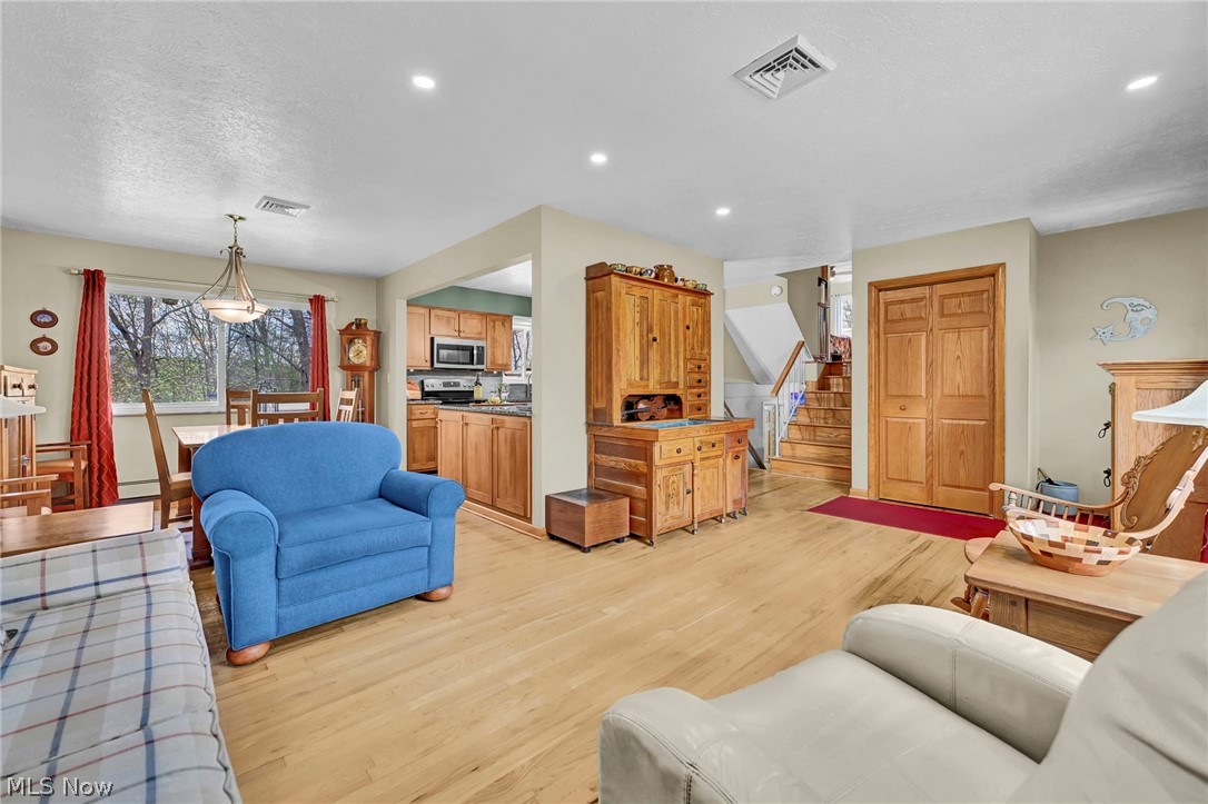 3109 Fair Oaks Drive Norton OH 44203