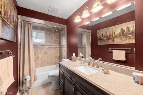 9300 Cambridge Drive Parma OH 44129