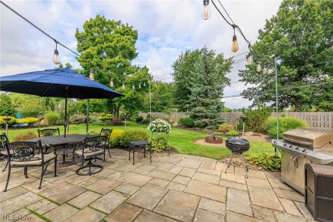 9300 Cambridge Drive Parma OH 44129