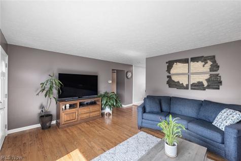 9300 Cambridge Drive Parma OH 44129