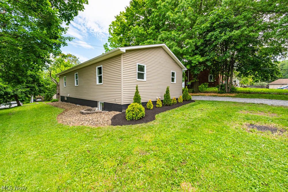 247 E 5th Street Salem OH 44460