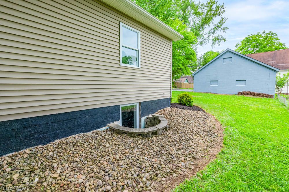 247 E 5th Street Salem OH 44460