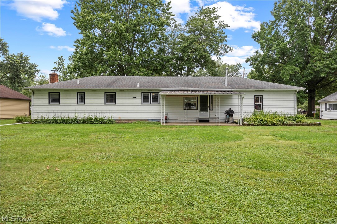 814 S Logan Street Elyria OH 44035
