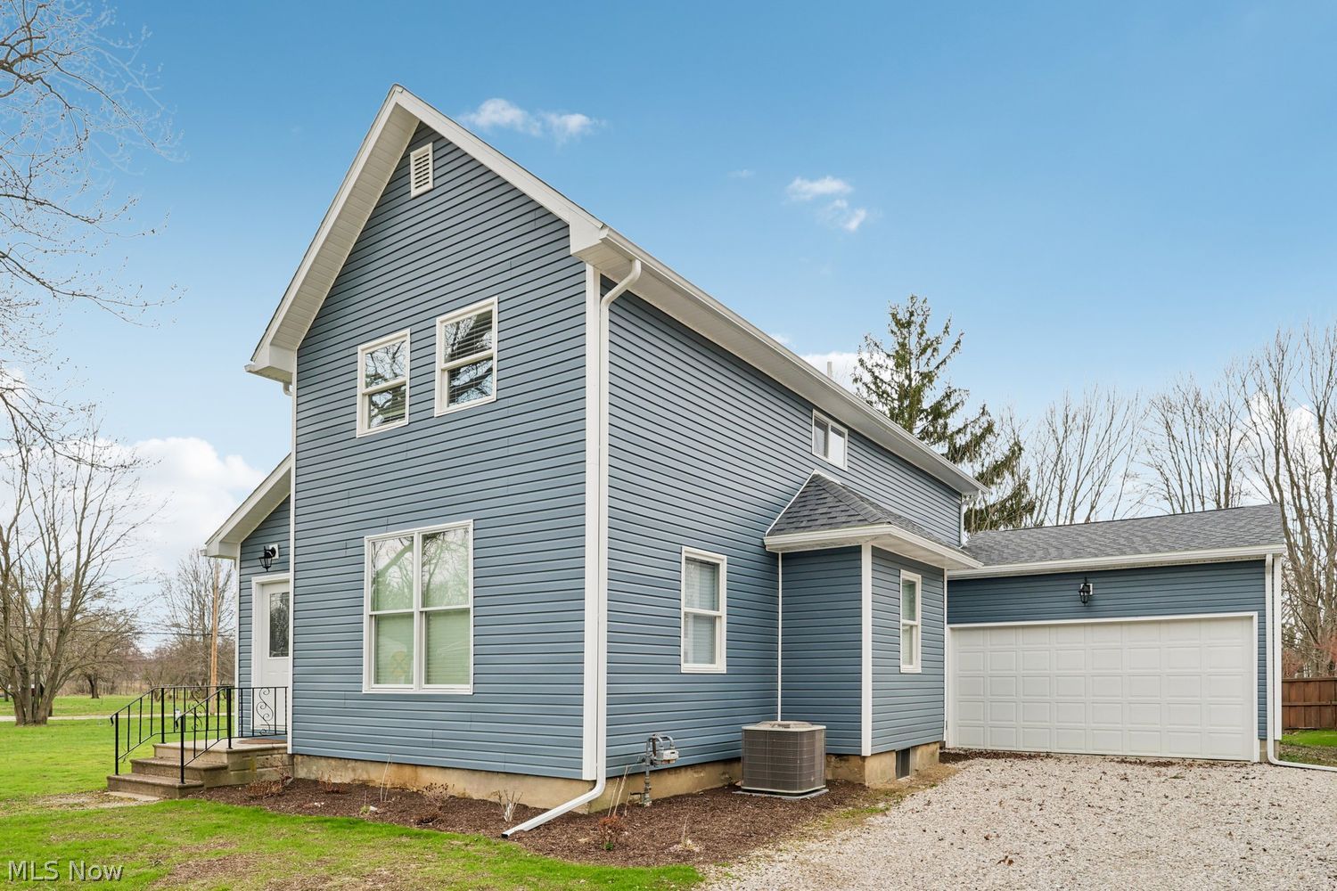407 Barker Street Wellington OH 44090