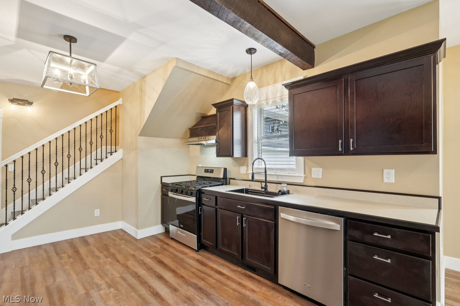 407 Barker Street Wellington OH 44090