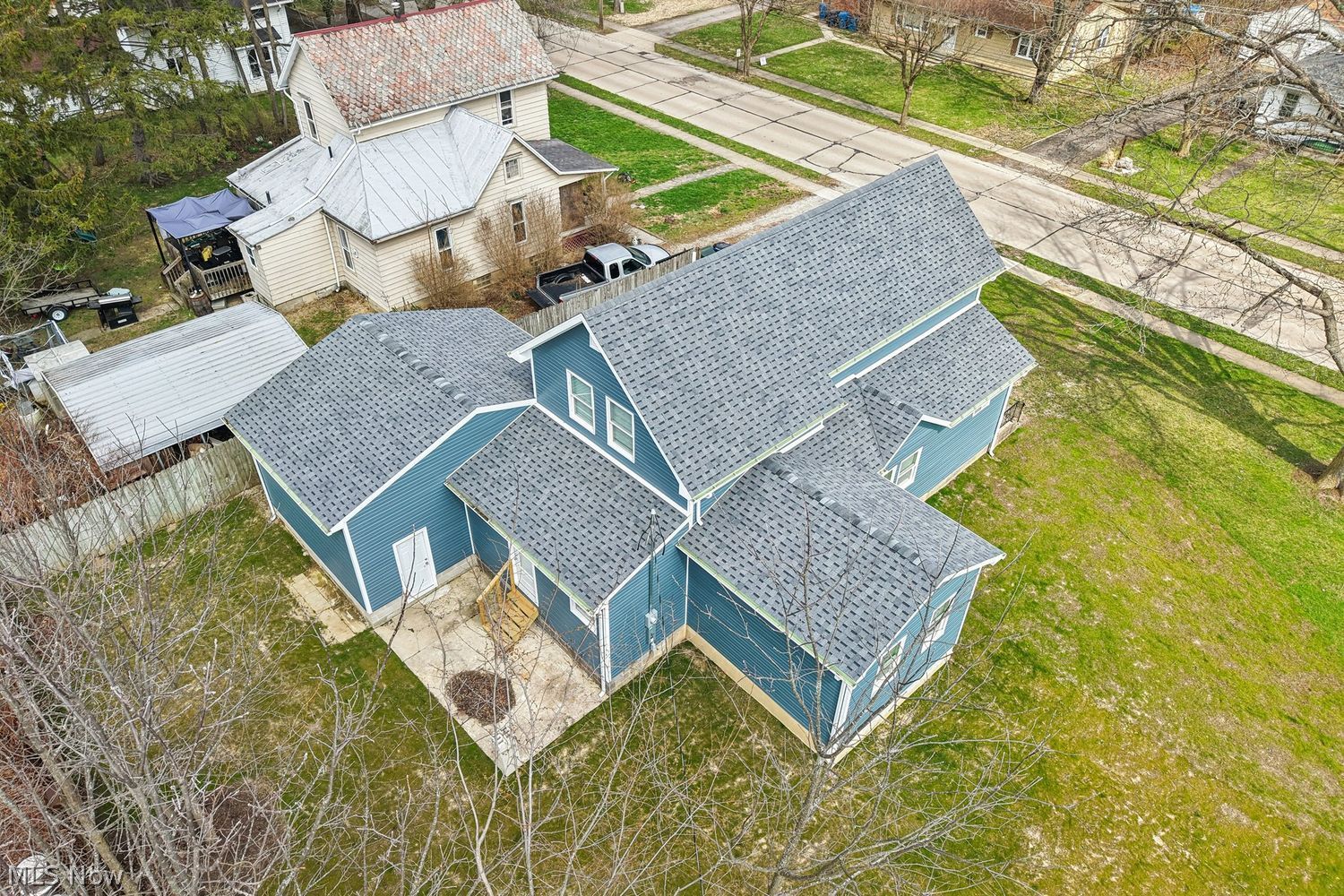407 Barker Street Wellington OH 44090