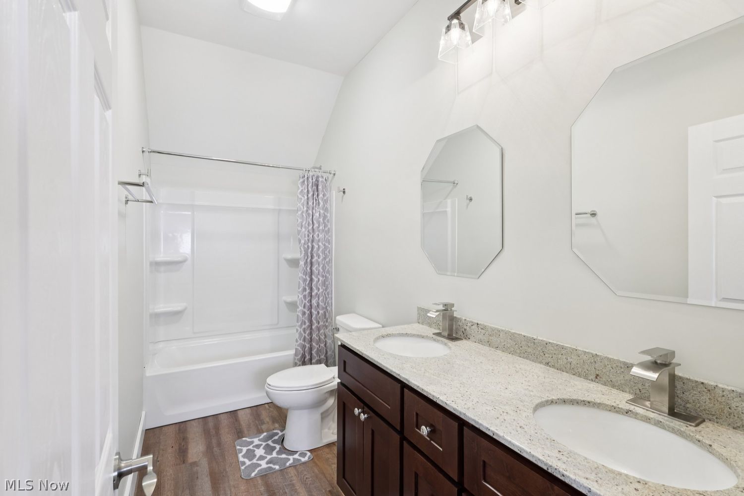 407 Barker Street Wellington OH 44090