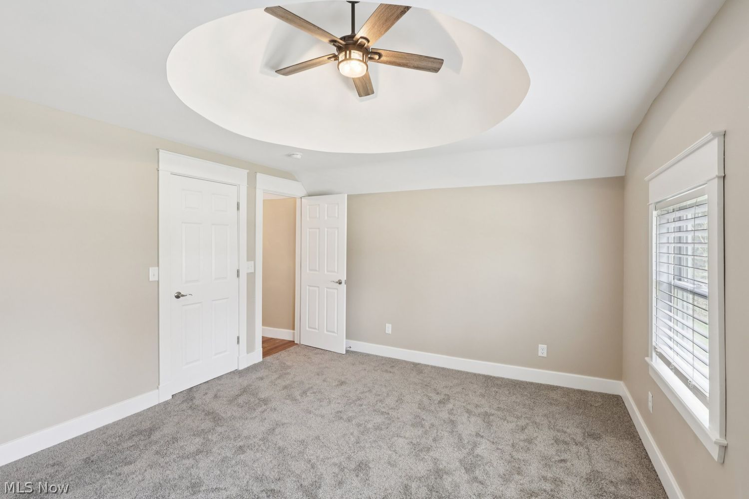 407 Barker Street Wellington OH 44090