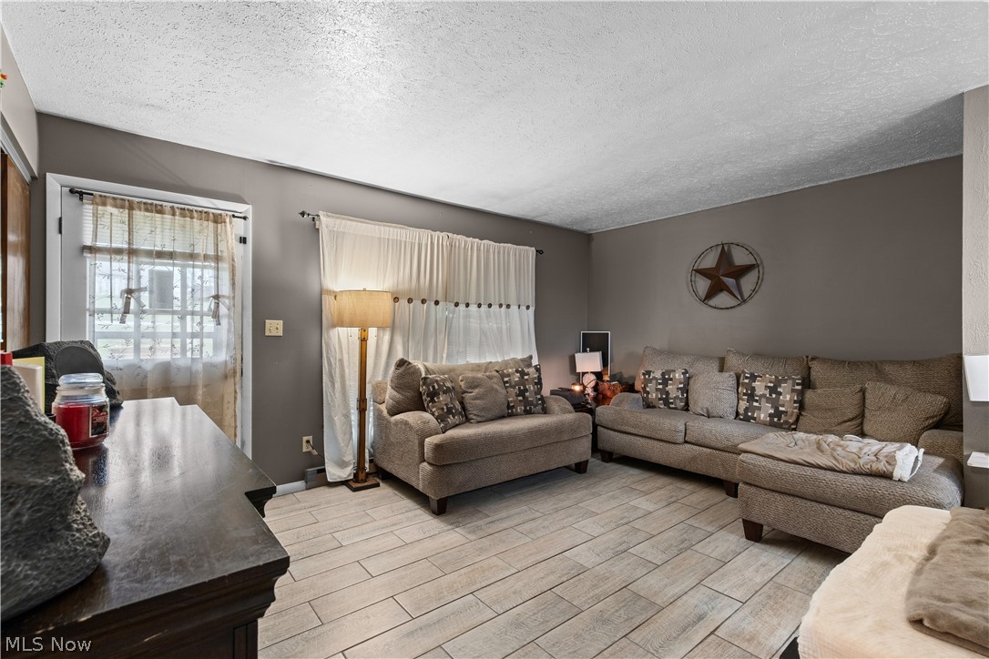 62120 Rolling Hills Lane Shadyside OH 43947
