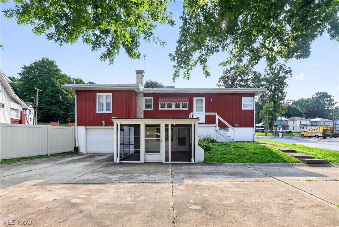 601 Lincoln Street SE Minerva OH 44657