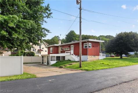 601 Lincoln Street SE Minerva OH 44657
