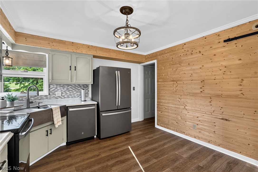 601 Lincoln Street SE Minerva OH 44657