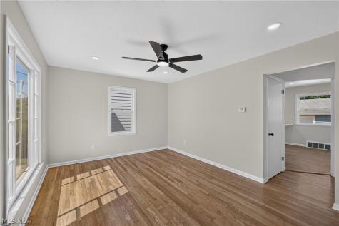 4415 W 155th Street Cleveland OH 44135