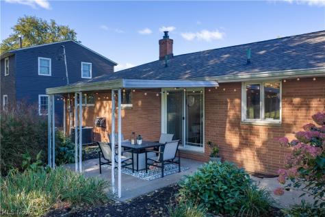 1602 Schneider Street NW North Canton OH 44720