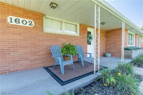 1602 Schneider Street NW North Canton OH 44720