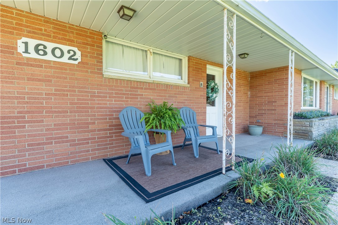 1602 Schneider Street NW North Canton OH 44720