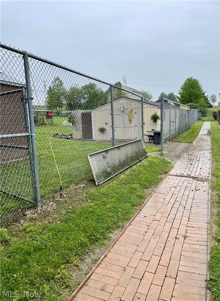 4325 Kemary Avenue SW Navarre OH 44662