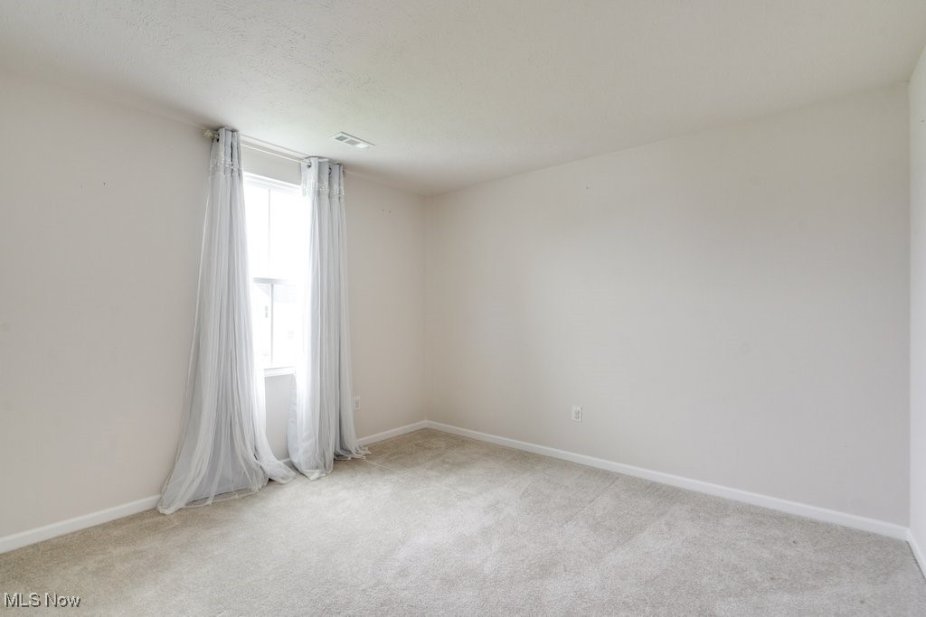 221 River Run Drive Elyria OH 44035