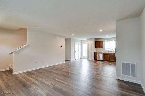 221 River Run Drive Elyria OH 44035