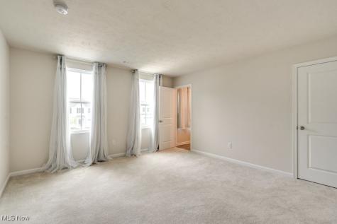 221 River Run Drive Elyria OH 44035