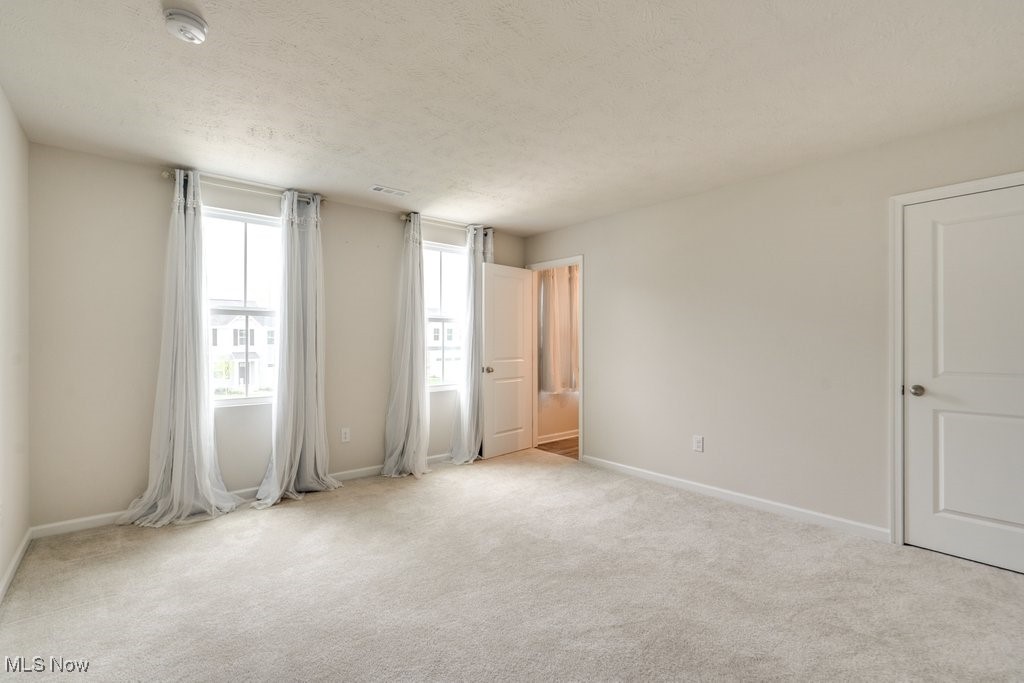 221 River Run Drive Elyria OH 44035