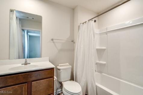 221 River Run Drive Elyria OH 44035