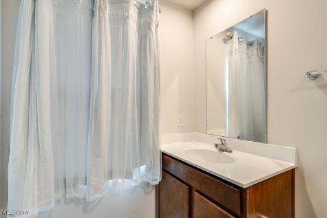 221 River Run Drive Elyria OH 44035