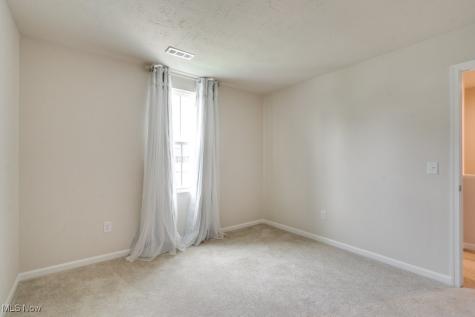 221 River Run Drive Elyria OH 44035