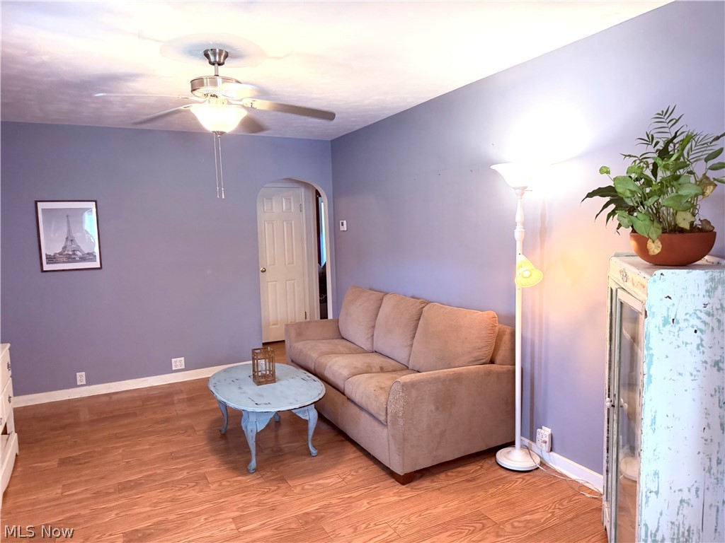 430 S Amboy Road Conneaut OH 44030
