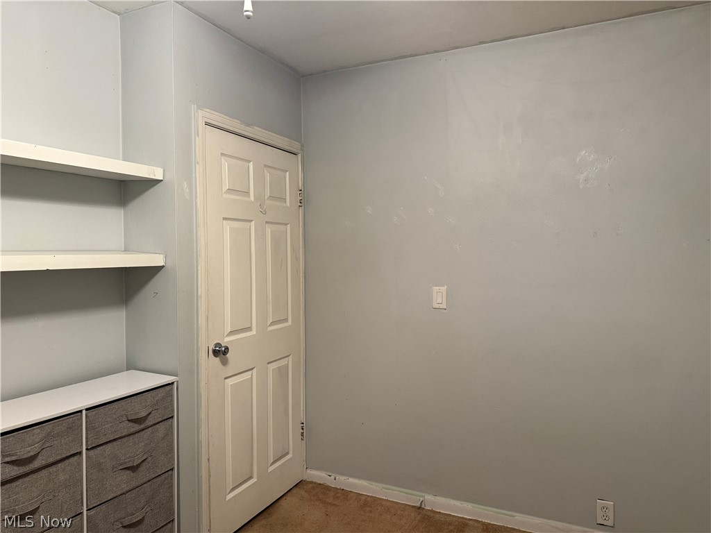 430 S Amboy Road Conneaut OH 44030