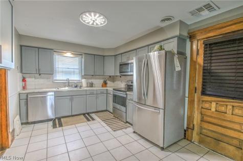 2829 8th Street NW Canton OH 44708