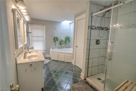 2829 8th Street NW Canton OH 44708