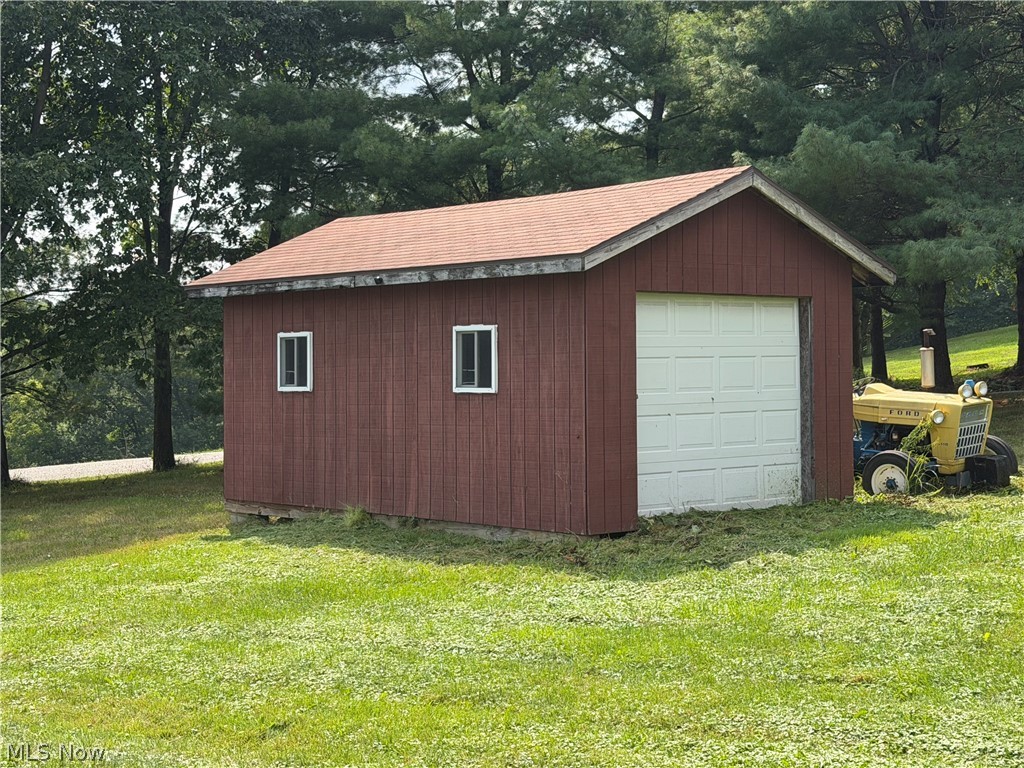 3246 Tabor Ridge Road NE Mineral City OH 44656