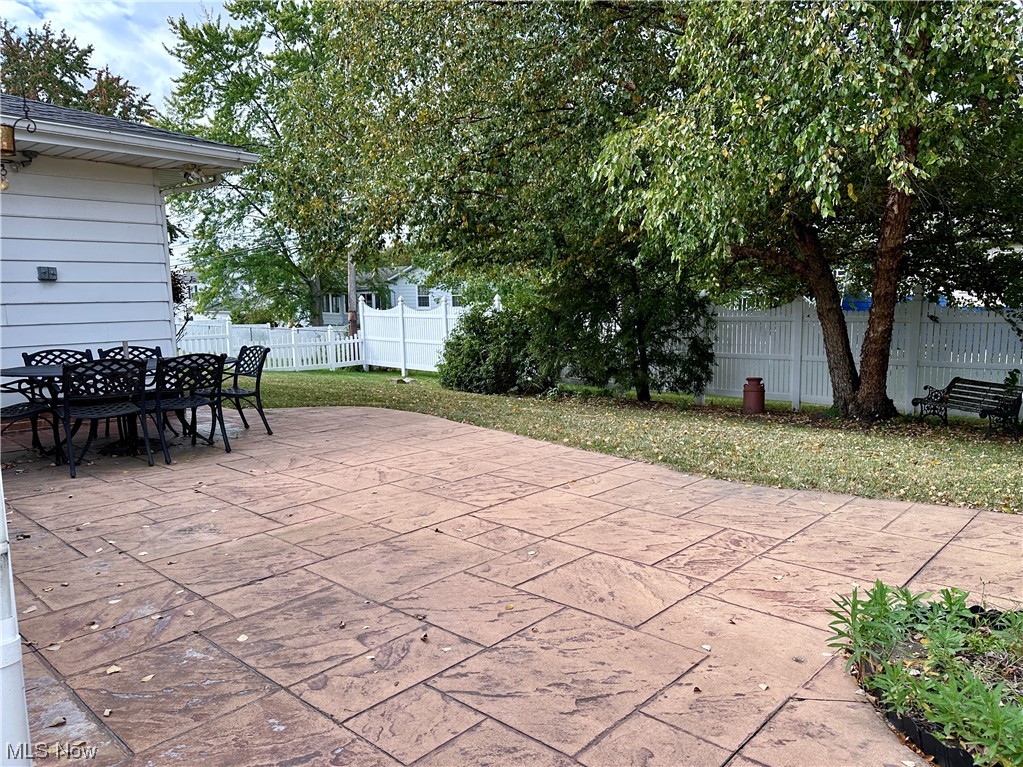 6472 Brookhill Drive Garfield Heights OH 44125