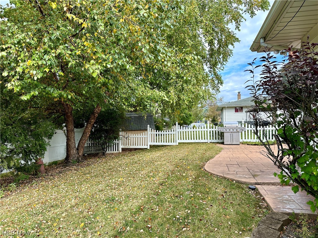 6472 Brookhill Drive Garfield Heights OH 44125