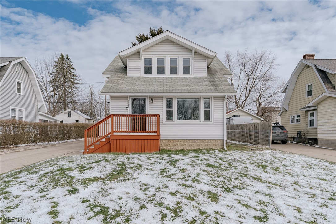 2679 N Bender Avenue Akron OH 44319