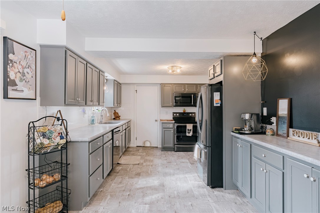 2679 N Bender Avenue Akron OH 44319