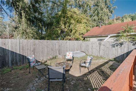 2679 N Bender Avenue Akron OH 44319