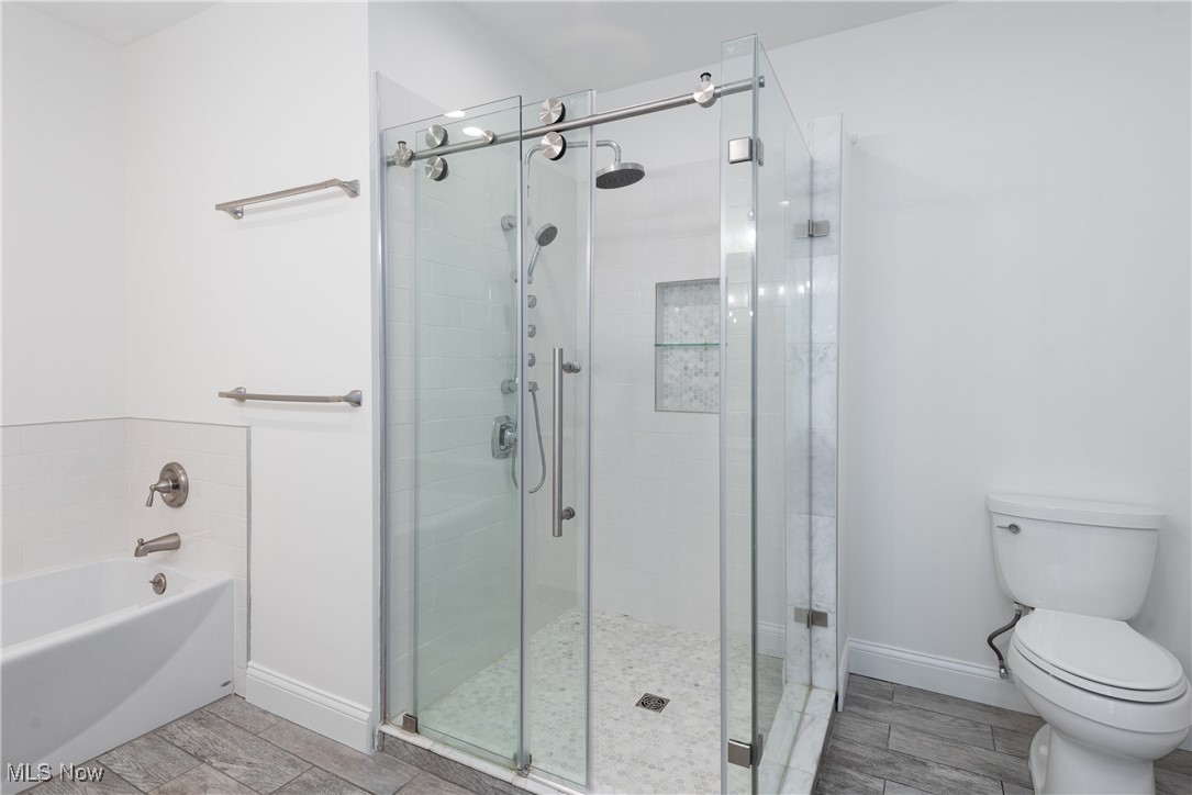 1777 W 57th Cleveland OH 44102