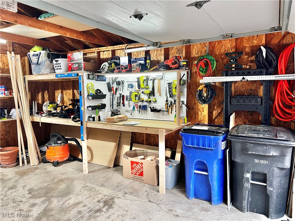 1777 W 57th Cleveland OH 44102